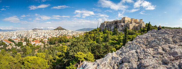 Fototapeta premium Panoramic view of Athens and the Parthenon