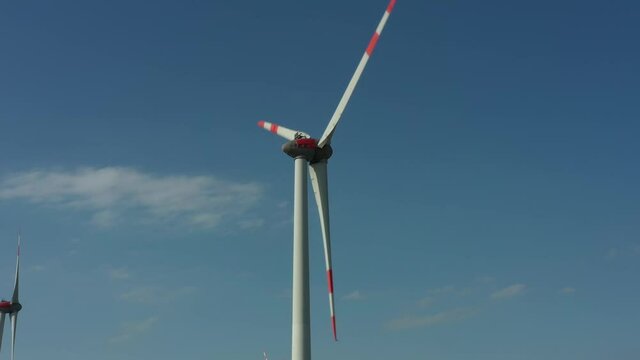 Onshore Windkraftanlage mit einem Rotordurchmesser von 101 Meter
