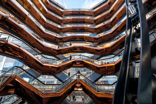 New York, USA - Nov 29, 2019 close up structure of The vessal,The Vessel The extraordinary centerpiece of Hudson Yards is its spiral staircase, a soaring new landmark  for traveller in Newyork USA