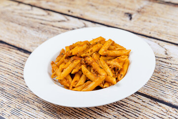 penne pasta with bolognese sauce