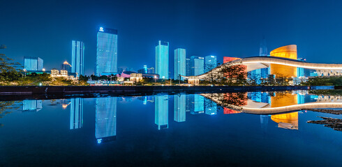 Fototapeta premium country skyline at night