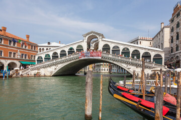 Fototapeta na wymiar Rialtobrücke, Venedig