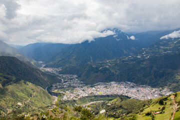 Fototapeta na wymiar Baños Ecuador tungurahua 