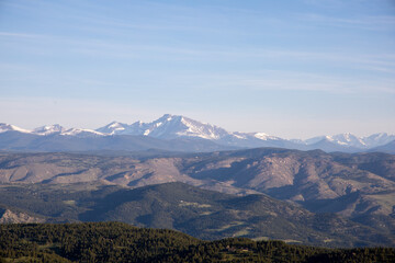 Fototapeta na wymiar Snowcap Mountain