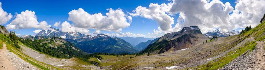 A panoramic view from the Chain Lakes Loop hiking trail in the North Cascades