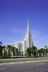 Obraz premium The Manaus Brazil Temple is a temple of The Church of Jesus Christ of Latter-day Saints (LDS Church) in Manaus, Amazonas, Brazil.