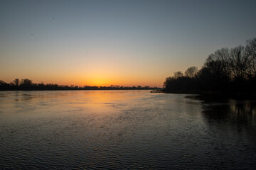 Zach&oacute;d słonca