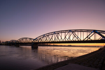Krajobraz most drogowy Toruń - obrazy, fototapety, plakaty