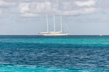 Saint Vincent and the Grenadines, Petit Saint Vincent