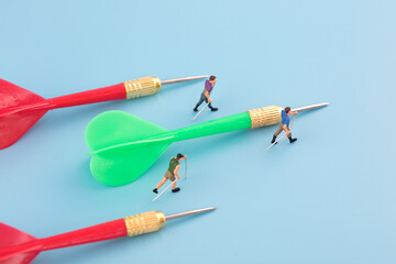Miniature creativity, find the right direction, move forward and arrive