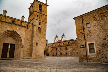 Edificios emblemáticos, callejuelas y rincones de la ciudad de Cáceres