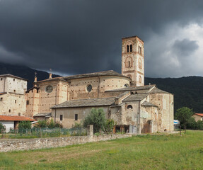 Fototapeta na wymiar Medieval abbey of san Costanzo in Villar San Costanzo