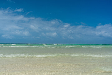久米島　はての浜