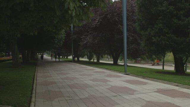 Pasarela peatonal Rio Bernesga LE&Oacute;N