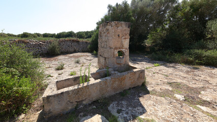 Aljibe de Poblado Talayótico de Torretrencada,. Menorca, Islas Baleares, España © IVÁN VIEITO GARCÍA