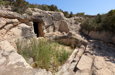 Necrópolis Cala Morella, Menorca, Islas Baleares, España © IVÁN VIEITO GARCÍA