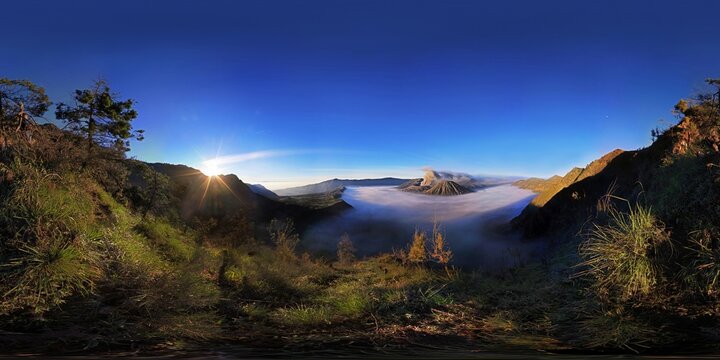 INDONESIA - East Java - Sunrise over Mount Bromo