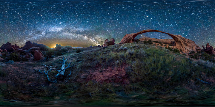Landscape Arch &amp; Milky Way