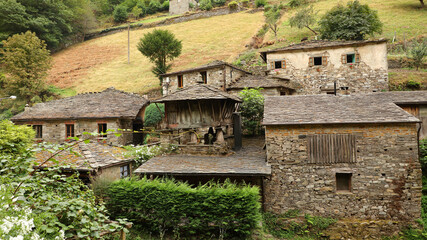 Conjunto etnográfico Os Teixois, Taramundi, Asturias, España.