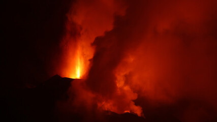 Fototapeta na wymiar Volcán Cumbre Vieja de La Palma, Islas Canarias, España