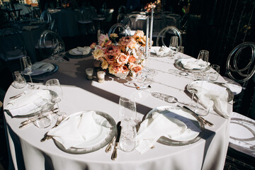 Wedding decor. Wedding decoration. Wedding flowers.