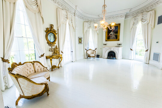 Rooms Inside Famous Nottoway Plantation