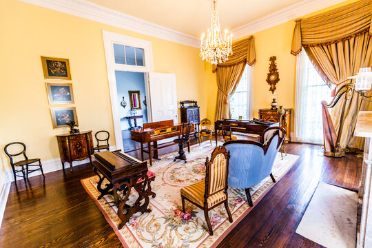 Rooms Inside Famous Nottoway Plantation