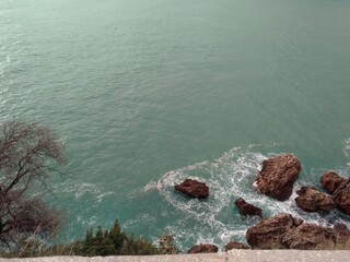 sea and rocks