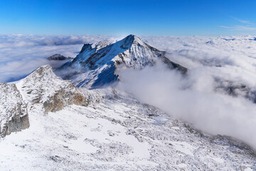 Fototapeta na wymiar Berggipfel in den Tiroler Alpen bei Hintertux
