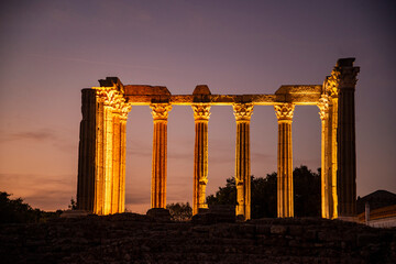 PORTUGAL ALENTEJO EVORA ROMAN TEMPLE