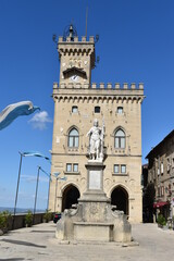 Fototapeta na wymiar Tower San Marino