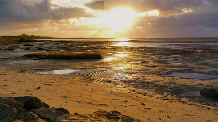 Sonnenuntergang im Wattenmeer an der Nordsee