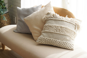 快適なリビングルームのソファー