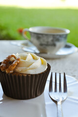 glazed cupcake nut