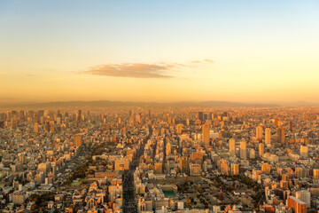 大阪　都市風景　夕暮れ