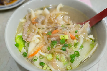 pork, pickled mustard green noodles