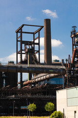 Fototapeta na wymiar industrial plant and chimney