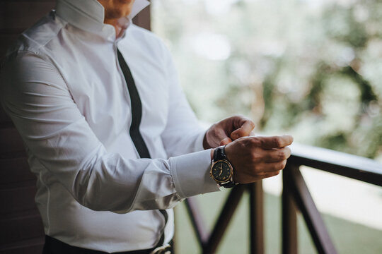 manager getting ready for work day
