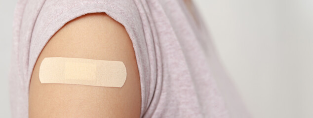 woman is receiving getting vaccinated immunity,It had no effect on her body.