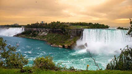 Niagara Falls (Horseshoe Falls, American Falls), Canada Ontario