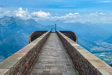 Kirche auf dem Monte Tamaro