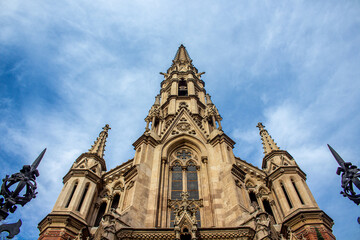 Fototapeta na wymiar saint cathedral Detail of cathedral in blue sky day Parish of Sant Francesc de Sales, In Barcelona, Spain