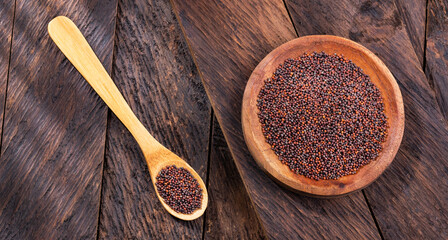 Organic brown mustard seeds - Healthy Food