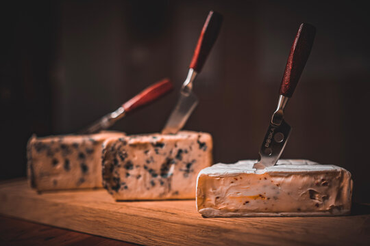 red wine and cheese