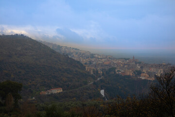Fototapeta na wymiar View of the city of Tivoli of Italy from the top of the mountain