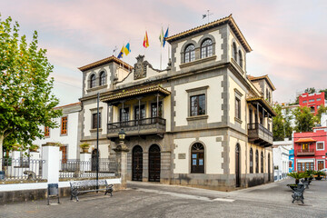 Fototapeta na wymiar The old town hall in Teror, Gran Canaria, Spain