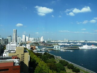 横浜山下公園、マリンタワー
