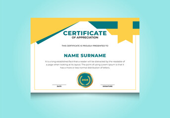 Obraz premium Creative And Simple Professional Certificate Template
