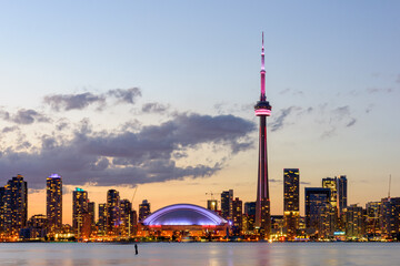 Cityscape of Toronto, Canada, at dusk, looking towards CN Tower and downtown © Thomas Hassler