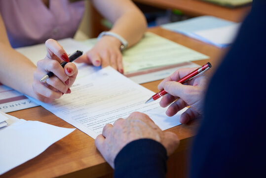 Wizyta u lekarza przed przyjęciem pacjenta do szpitala na badania i leczenie.